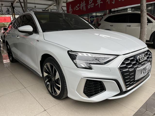 Audi A3 2023 Facelift A3L Limousine 35 TFSI Sport – фото 3