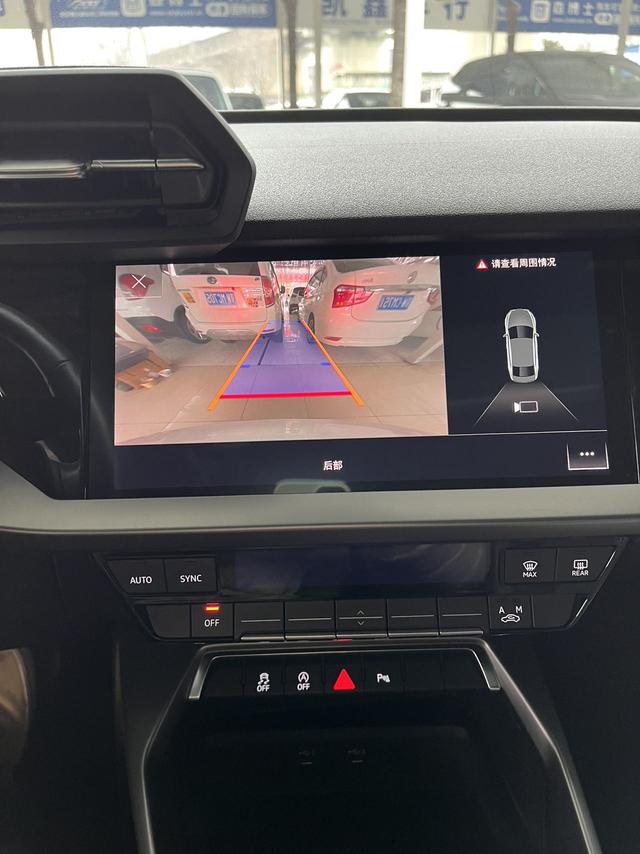Audi A3 2023 Facelift A3L Limousine 35 TFSI Sport – фото 12