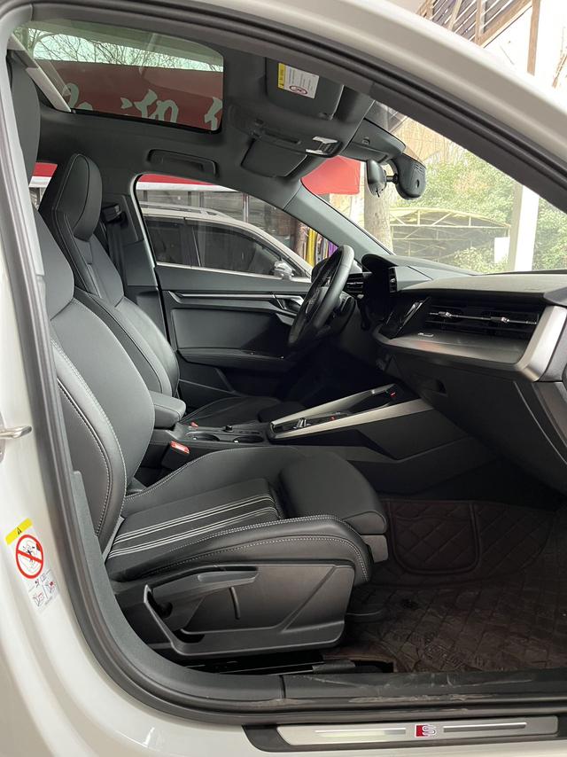 Audi A3 2023 Facelift A3L Limousine 35 TFSI Sport – фото 15
