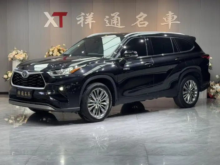 Toyota Highlander 2023 Model Hybrid 2.5L 4WD Deluxe Edition 7 seat