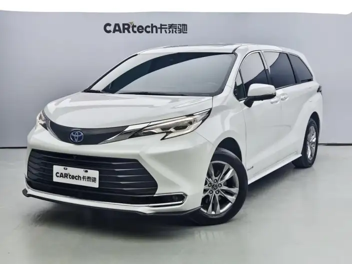 Toyota Sienna 2021 Model 2.5L Hybrid Comfort Edition