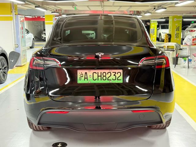 Tesla Model Y 2023 RWD – фото 5