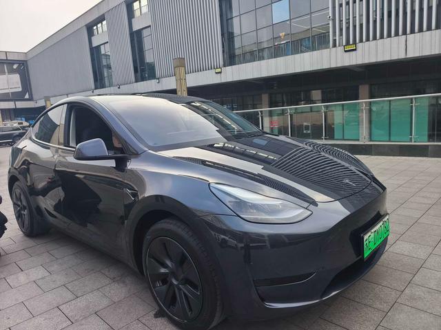 Tesla Model Y 2024 RWD – фото 5