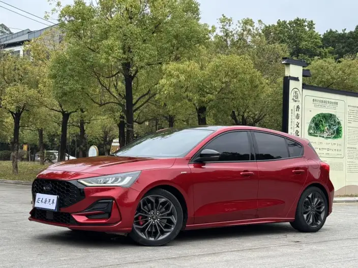 Ford Focus 2022 Model Hatchback EcoBoost 180 Automatic ST Line