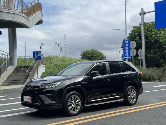 Toyota Wildlander 2021 Model Hybrid 2.5L 4WD Deluxe Edition