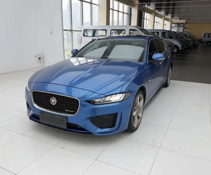 Jaguar XE L 2020 Model 2.0T 200PS R-DYNAMIC Youth Sports Edition