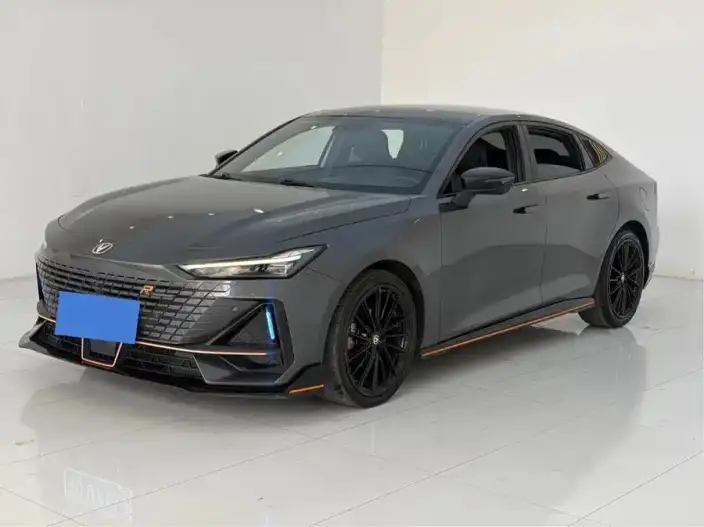 Changan UNI-V 2022 Model 1.5T Sports Edition
