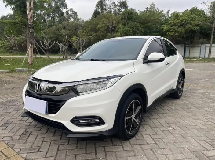 Honda Vezel 2020 Model 220 TURBO CVT Deluxe Edition