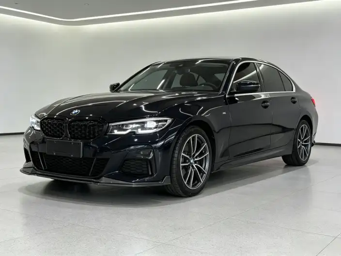 BMW 3 Series 2022 Model 325Li M Sports Set