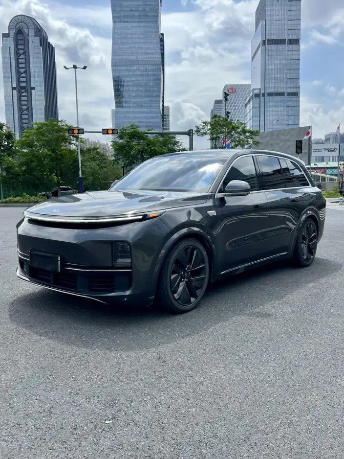 Li Auto L8 2023 Model Pro Edition
