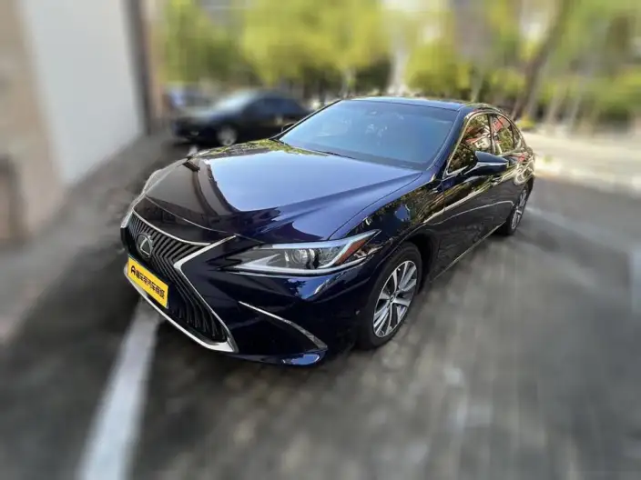 Lexus ES 2020 Model 200 Superior Edition China VI
