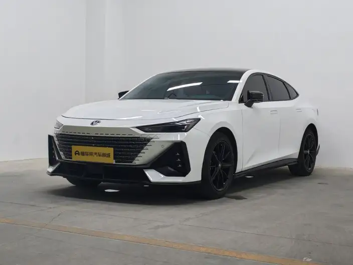 Changan UNI-V 2022 Model 1.5T Noble Model