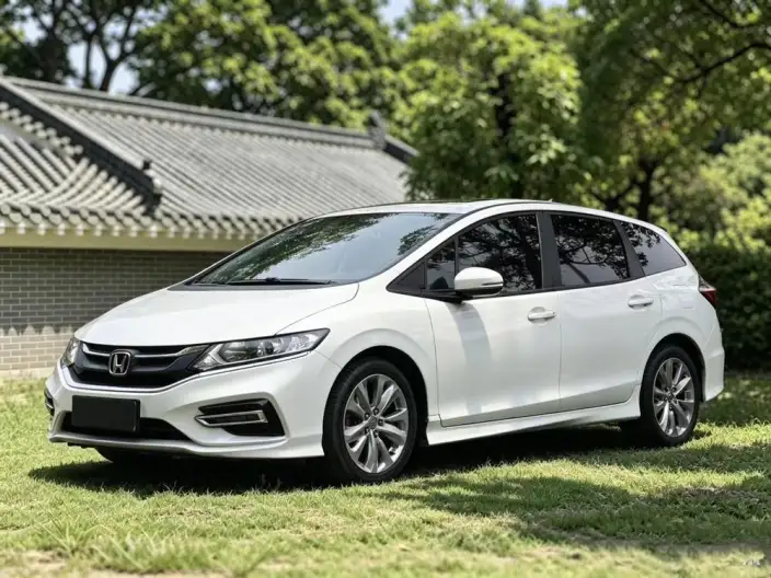 Honda Jade 2020 Model 1.8L Automatic Classic Edition
