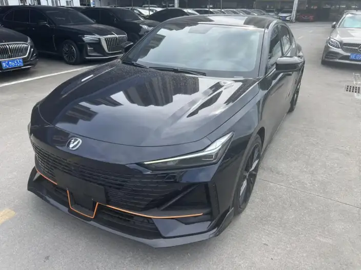 Changan UNI-V 2023 Model 1.5T Sports Edition