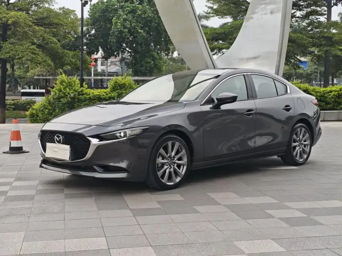 Mazda3 Axela 2021 Model 2.0L Automatic Zhi Ya Edition