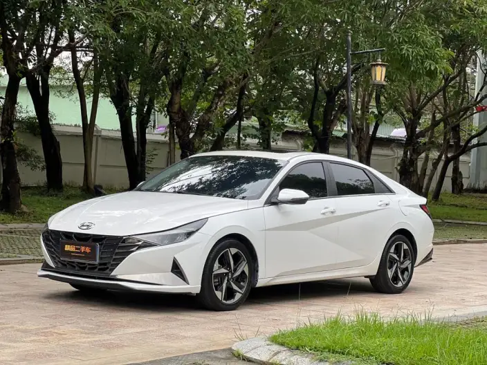Hyundai Ioniq 2021 Model 1.5L CVT LUX Premium Edition