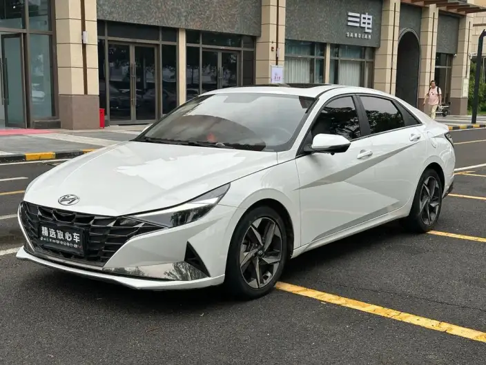 Hyundai Ioniq 2022 Model 1.5L CVT GLX Elite Edition
