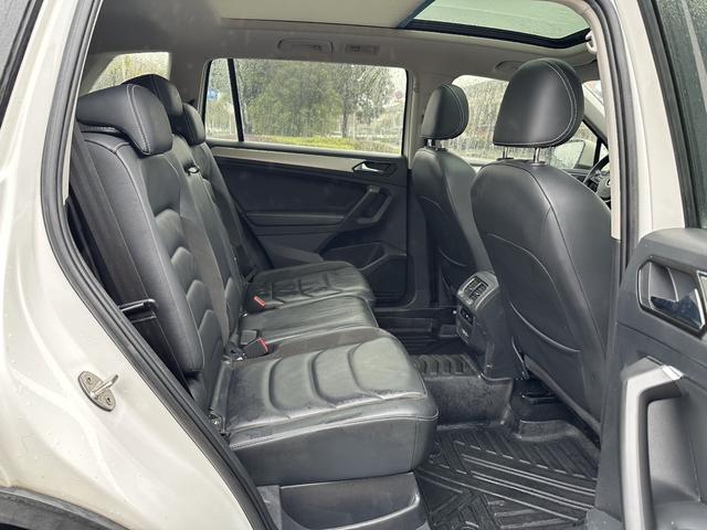 Volkswagen Tiguan L Модель 2019 года 330TSI автоматическое 2WD Smart Dynamic Deluxe Edition Country VI – фото 11