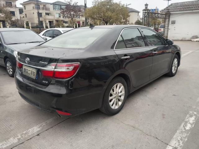 Toyota Camry 2015 2.0G Leading – фото 2