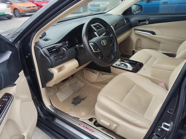 Toyota Camry 2015 2.0G Leading – фото 4