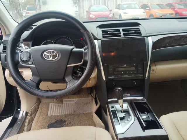 Toyota Camry 2015 2.0G Leading – фото 6