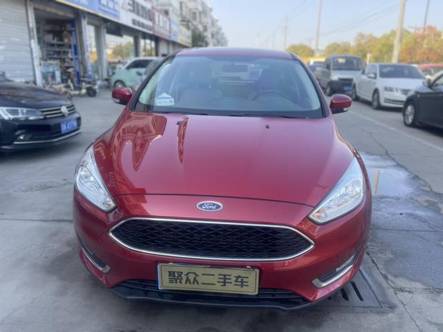 Ford Focus 2015 модификация лян кузов EcoBoost 125 автоматическое Super Fashion тип – фото 2