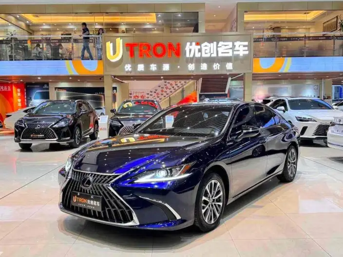 Lexus ES 2022 Model 200 Superior Edition