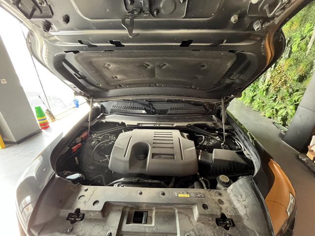 Land Rover De f ender 2025 модификация 90 3.0T P400 X-DYNAMIC HSE – фото 8