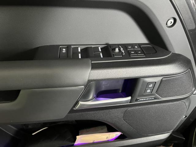 Land Rover De f ender 2025 модификация 90 3.0T P400 X-DYNAMIC HSE – фото 16