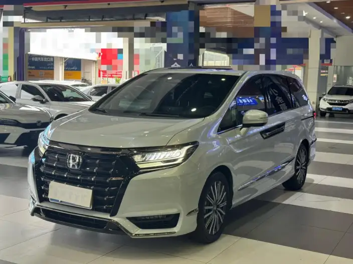 Honda Elysion 2024 Model 2.0L e:HEV Deluxe Edition