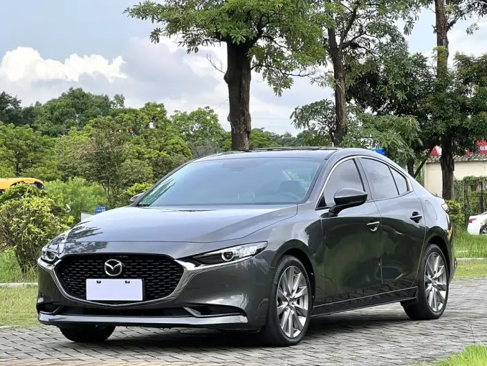 Mazda3 Axela 2021 Model 2.0L Automatic Zhi Ya Edition