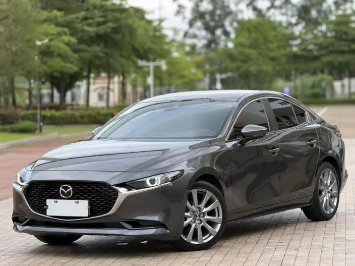 Mazda3 Axela 2023 Model 2.0L Automatic Zhi Zhen Edition