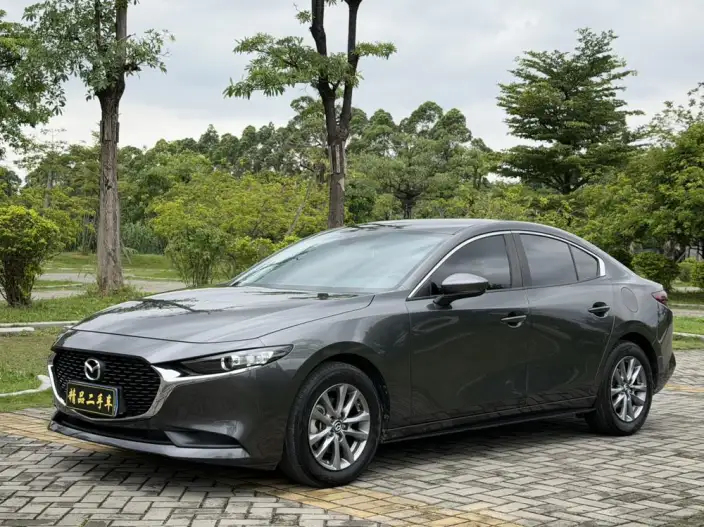 Mazda3 Axela 2022 Model 2.0L Automatic Zhi Engine Edition