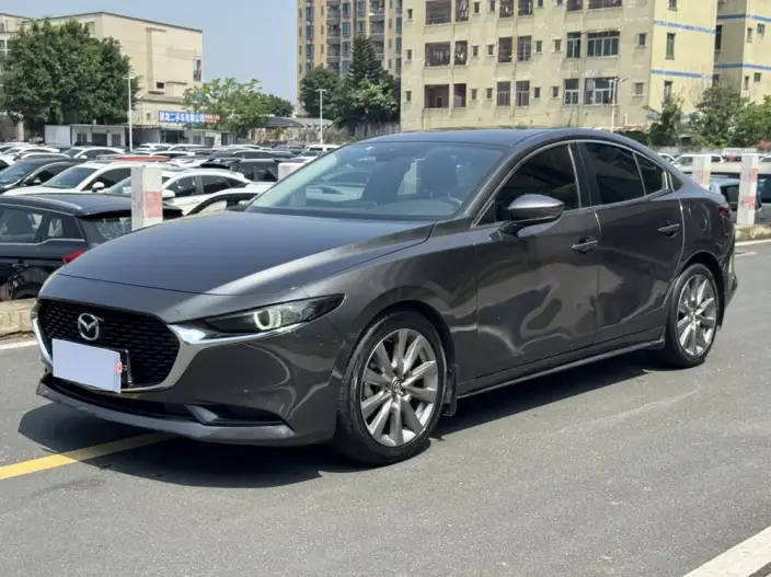Mazda3 Axela 2020 Model 2.0L Automatic Zhi Ya Edition