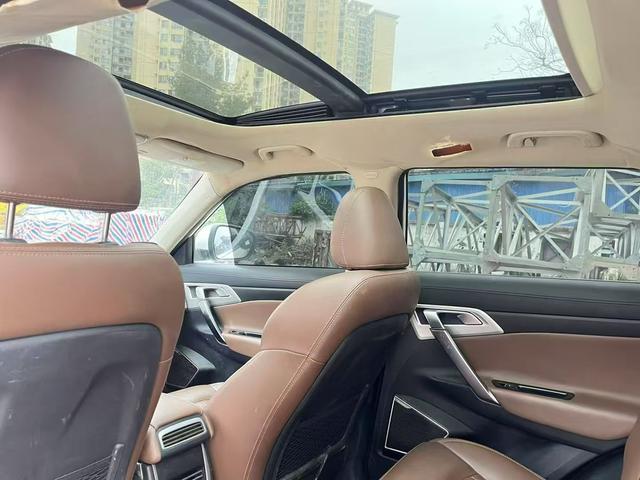 Geely Boyue 2016 1.8TD Automatic Smart Connect – фото 5
