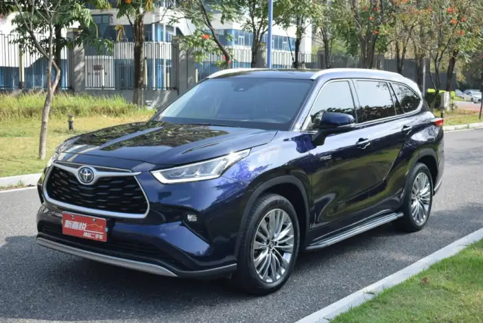 Toyota Highlander 2022 Model Hybrid 2.5L 4WD Premium Edition 7 seat