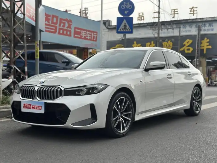 BMW 3 Series 2023 Model 320Li M Sports Set
