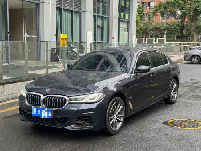 BMW 5 Series 2022 Model 525Li M Sports Set