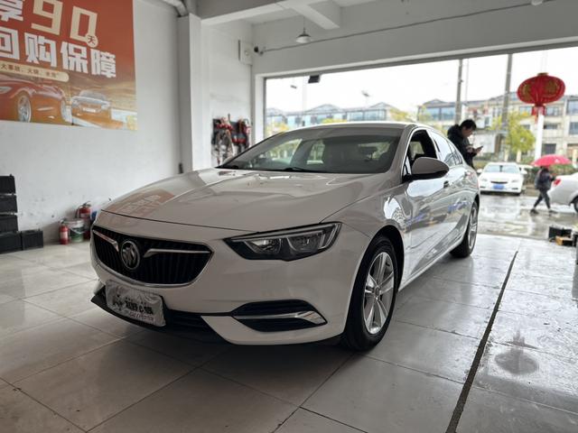 Buick Regal 2019 20T Elite China VI – фото 1