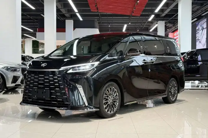 Lexus LM 2023 Model 500h DIRECT4 VI seat Respect Edition