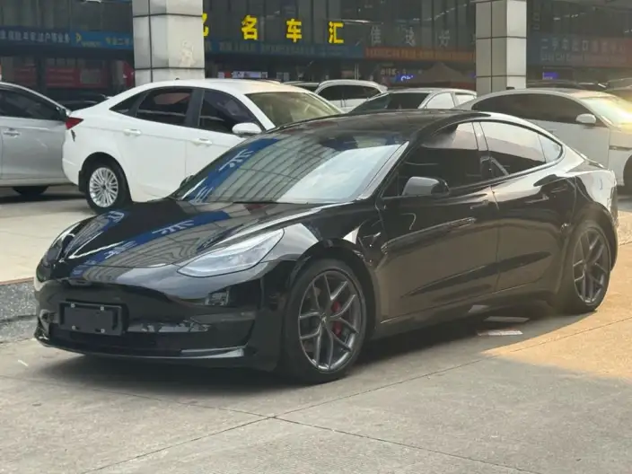 Model 3 2022 Model Performance High performance All-wheel drive version