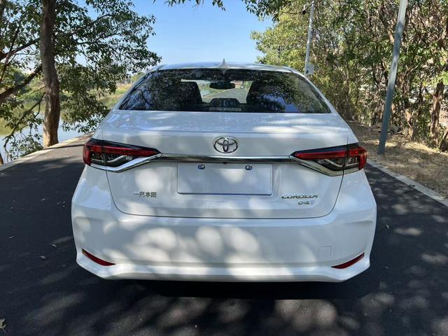 Toyota Corolla Модель 2019 года 1.2T S-CVT GL-i Elite Edition – фото 8
