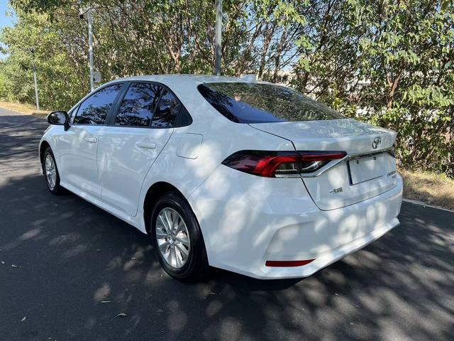 Toyota Corolla Модель 2019 года 1.2T S-CVT GL-i Elite Edition – фото 9