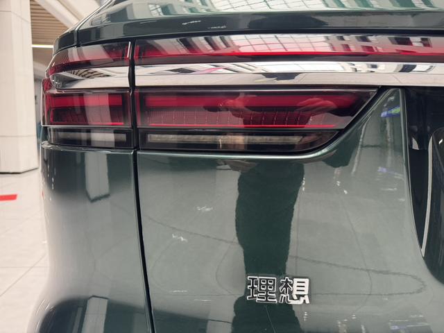 Li Auto ONE 2021 Range Extender 6-Seat – фото 24