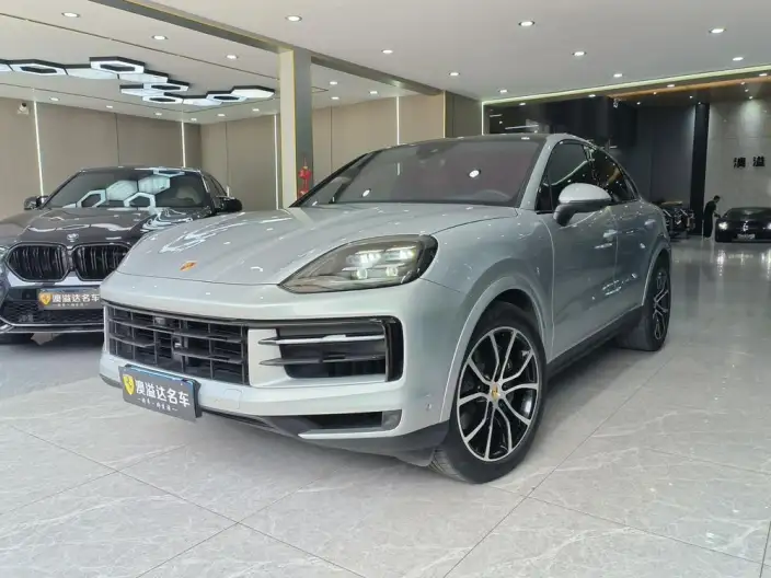 Cayenne Coupé 2024 Model Cayenne Coupé 3.0T