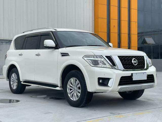 Nissan Patrol 2018 4.0L Automatic 4WD 7-Seater Parallel Import – фото 3