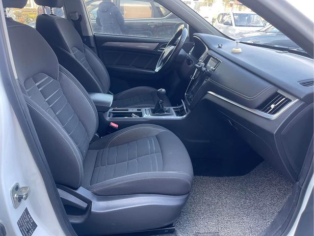 Roewe RX5 Модель 2020 года 20T Manual 4G Connected Beyond Edition – фото 10