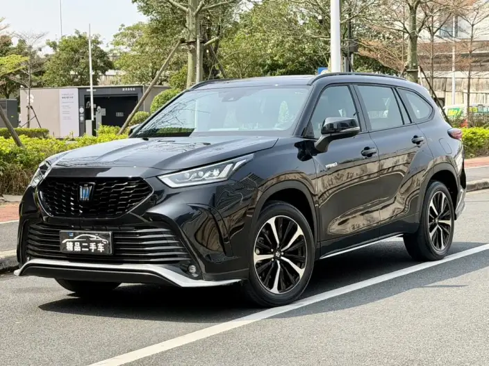 Crown Kluger 2024 Model Intelligent Hybrid 2.5L E-CVT 4WD Deluxe Edition