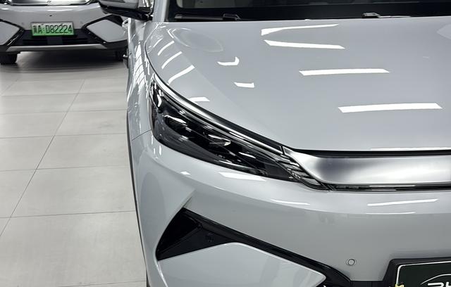 BYD Yuan PLUS 2025 Intelligent Driving 510km Beyond – фото 6