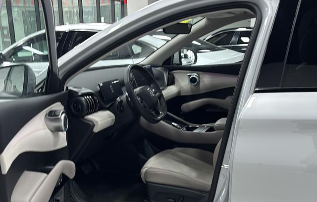 BYD Yuan PLUS 2025 Intelligent Driving 510km Beyond – фото 9